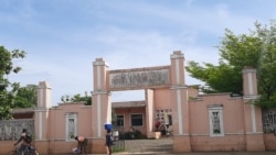 STP: Maior escola básica sem aulas por ter não casa de banho