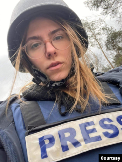 Urushda o'lgan jurnalist Oleksandra Kuvshinova