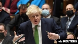 PM Inggris Boris Johnson dalam sidang di parlemen Inggris di London, 19 Januari 2022. (Parlemen Inggris/Jessica Taylor via REUTERS)