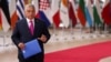 Zelenskyy Aide Wants Hungarian, Ukrainian Leaders to Discuss EU Bid 