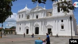 La ciudad de León, al norte de Managua, es considerada "la capital de la revolución. Foto Houston Castillo, VOA.