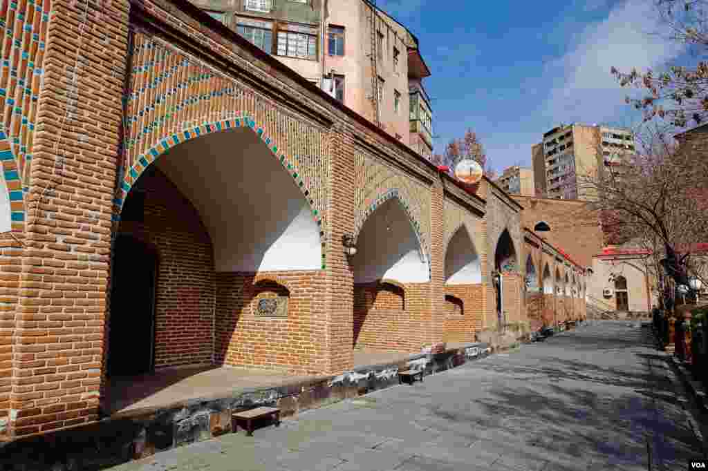 At the madrasa, or Koranic school, at the Blue Mosque, Persian is also taught, Yerevan, Armenia, Feb. 25, 2013. (V. Undritz/VOA)