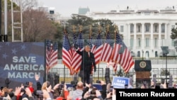 ARCHIVO - El presidente de EE.UU., Donald Trump, en un mitin para impugnar la certificación de los resultados de las elecciones presidenciales de 2020 por parte del Congreso en Washington, el 6 de enero de 2021.
