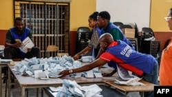 Les Patriotes indépendants pour le changement veulent que la commission électorale fournisse les décomptes des votes exprimés et comptés au cours des quatre jours du scrutin.