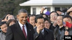 Presiden AS Barack Obama dan Presiden Tiongkok Hu Jintao dalam upacara kehormatan di Gedung Putih, Rabu 19 Januari 2011.