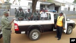 Policias moçambicanos da brigada PIR em Chimoio