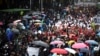 Miles exigen justicia a 10 años de la desaparición de 43 estudiantes en el sur de México