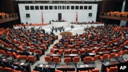 عکس آرشیوی از پارلمان ترکیه
