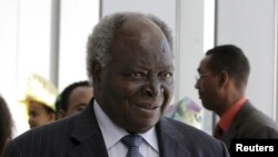Kenya's President Mwai Kibaki (file photo)