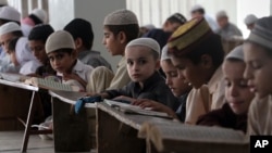 یک مدرسه مذهبی در پاکستان.
