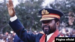 Presidente de Moçambique, Samora Machel, em 1984