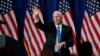 Nënpresidenti Mike Pence duke përshëndetur Kuvendin Kombëtar Republikan