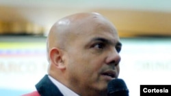 ARCHIVO - Cliver Alcalá, ex general venezolano en retiro y quien es acusado de narcotráfico en EEUU, ha argumentado que su intento por derrocar al presidente de Venezuela, Nicolás Maduro, lo exonera de las acusaciones anteriores. Archivo.