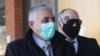 Dragoljub Simonović, bivši predsednik opštine Grocka ispred Palate pravde (foto Fonet)