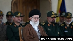 سخنرانی آیت‌الله علی خامنه‌ای رهبر جمهری اسلامی در مراسمی در دانشگاه امام حسین در تهران – ۳۰ اردیبهشت ۱۳۹۴ 