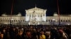 Thousands rally in Austria against far right 