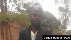 Pai de Rufino Fernando António, jovem de 14 anos que foi morto a tiro durante demolições no Zango, Luanda.