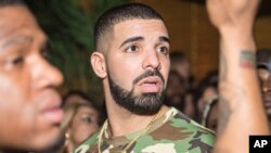 Le chanteur Drake, Toronto, 29 avril 2016