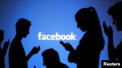 Facebook meluncurkan fitur baru yang memungkinkan pemilik bisnis mengirim pesan pribadi ke pelanggan.