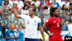 Harry Kane merayakan gol kelima tim Inggris dari titik penalty dalam laga penyisihan Grup G melawan Panama di Nizhny Novgorod, 24 Juni 2018.