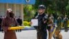 Condecoran a cinco perros de inteligencia militar en Ecuador
