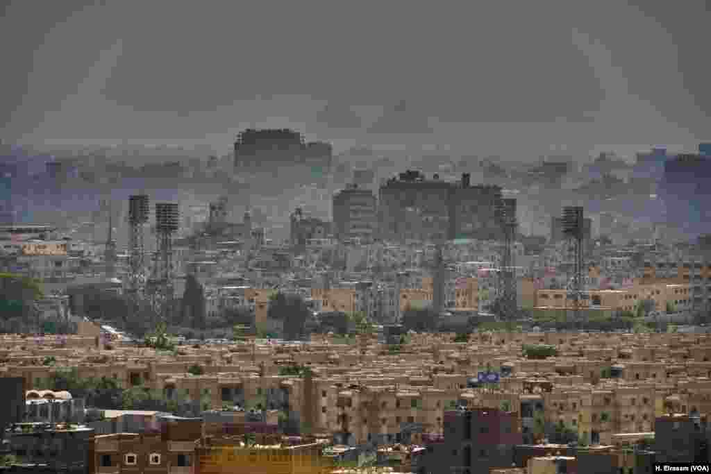 Modern problems in an ancient land. Cairo’s skyline shows overcrowding that has resulted from unmanaged growth and often nonexistent planning.