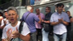 Educadores venezolanos continúan reclamando sus derechos