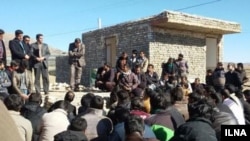 عکی آرشیوی از اعتصاب کارگران معدن کوشک بافق