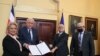 Costa Rica y El Salvador y firman memorando para iniciar operaciones del ferry