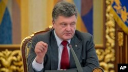 Prezident Petro Poroshenko, 17-iyul, 2014 