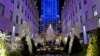 El Árbol de Navidad del Rockefeller Center en Nueva York fue iluminado el miércoles, 28 de noviembre de 2018.