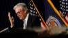 Kepala Federal Reserve Jerome Powell memberikan konferensi pers setelah mengumumkan bahwa untuk menekan inflasi The Fed kembali menaikkan suku bunga acuan sebesar 0,75 persen di Washington, DC hari Rabu (2/11). 
