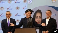 Markazda Afg'oniston Prezidenti Ashraf G'ani
