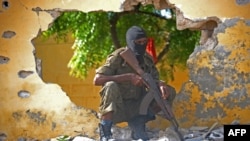 Faayilii - Loltuun Somaaliyaa bakka milishoonni alshabaab haleellaa itti geechisan biratti, Moqaadishoo, Waxabajjii 22, 2015