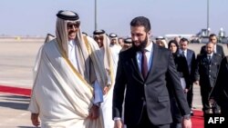 د قطر امیر تمیم بن حمد آل ثاني د ۲۰۲۵ د جنورۍ ۳۰ د سوریې له موقت ولسمشر احمد الشرع سره په کتنه کې