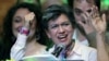Claudia López, excandidata presidencial y exsenadora perteneciente al partido Alianza Verde y además miembro de la comunidad LGBTI, dirigirá desde el próximo 1 de enero los destinos de la capital de Colombia, Bogotá.