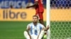 El estado del césped en el estadio Mercedes-Benz tras el partido inaugural de la Copa América generó críticas de ambas selecciones, calificándolo de inadecuado para un torneo de alto nivel.
