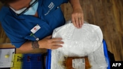 Las transfusiones de plasma convalescientes es uno de los tratamientos que están usando los especialistas para tratar a los enfermos de COVID-19.