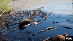 Shell sostiene que el petróleo derramada no llegará a las costas y ha comenzado a dispersarse en el Mar del Norte.