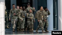 Los nuevos reclutas del ejército de EE.UU. no pueden haber sido hospitalizados por COVID-19.
