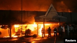 5 Dead in Indonesia Riot, Mass Prison Escape