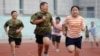 中国辽宁省沈阳市的一个减重夏令营里，孩子们正在锻炼。(资料图片)