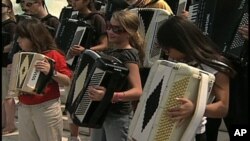 Accordion หรือ หีบเพลงชักกำลังเริ่มกลับมามีชีวิตชีวาอีกครั้งในอเมริกา