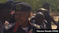 Wasu Jami'an Bada Kariya Ga Fararen Hula Na Civil Defense 