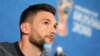 Hugo Lloris répond à une question lors d'une conférence de presse, à the Kazan, Russie, le 15 juin 2018. 