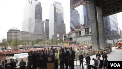 Autoridades locales y federales se reunieron en la "zona cero", en Nueva York, horas después de la captura del Osama bin Laden, el autor intelectual de los atentados del 9/11.