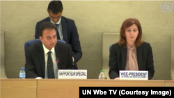 Pelapor Khusus PBB untuk HAM di Iran, Javaid Rehman, menyajikan laporan tahunannya ke Dewan HAM PBB di Jenewa di sisi Wakil Presiden Dewan HAM, Vesna Batistić Kos, 11 Maret 2019 (courtesy: UN Web TV)