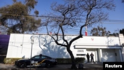 Sede de la embajada de Perú en Ciudad de México, vista el 25 de febrero de 2023, tras la decisión de la presidenta peruana, Dilma Boluarte, de retirar a su embajador del país norteamericano.