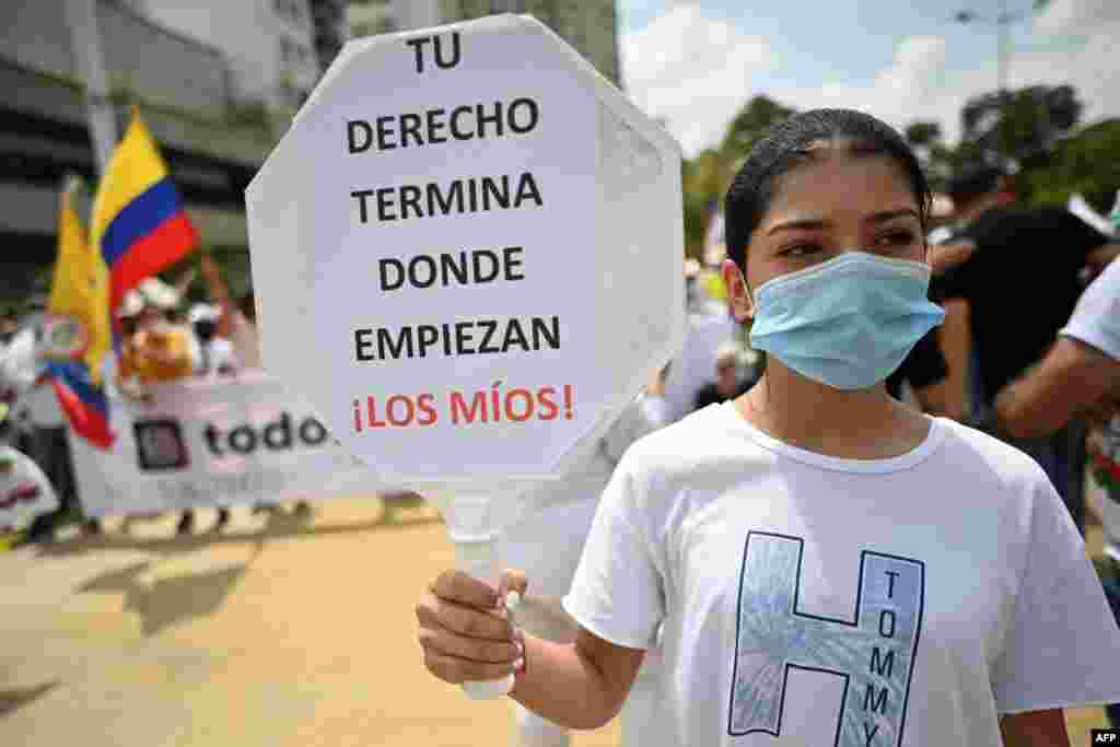 Las manifestaciones han continuado frente a una violenta represión policial que ha provocado la condena internacional.