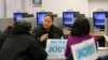 US Jobless Claims Drop as Economy Continues Advance